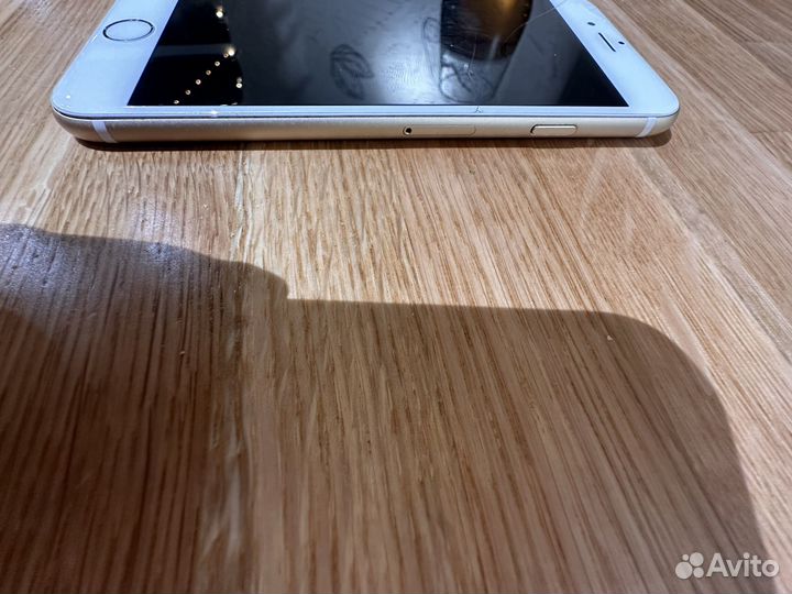 iPhone 6, 16 ГБ