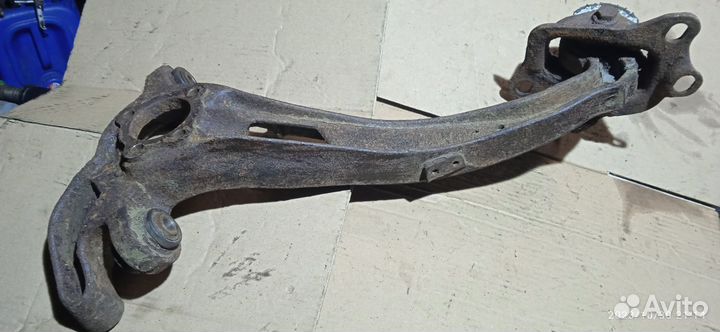 Рычаг задней подвески Opel Vectra b продольный R