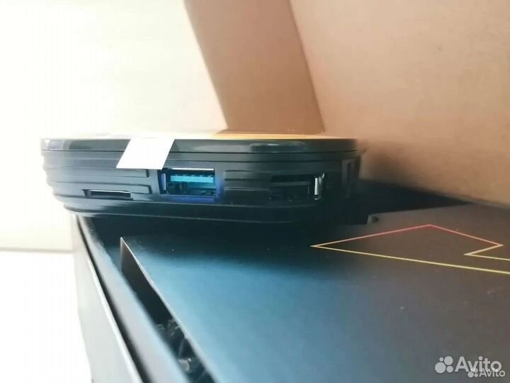 Смарт тв приставка 4/32 с бесплатными кинозалами