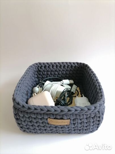 Корзинки вязаные квадратные