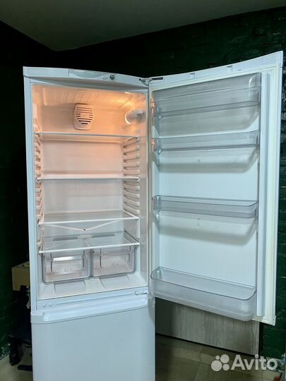 Холодильник 200см+доставка