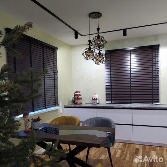 Жалюзи горизонтальные. Неман