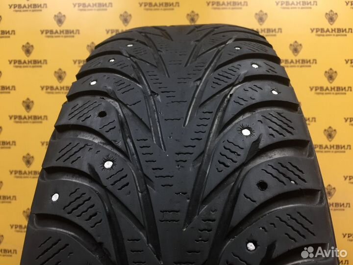 Yokohama Ice Guard IG35 215/70 R16 100T
