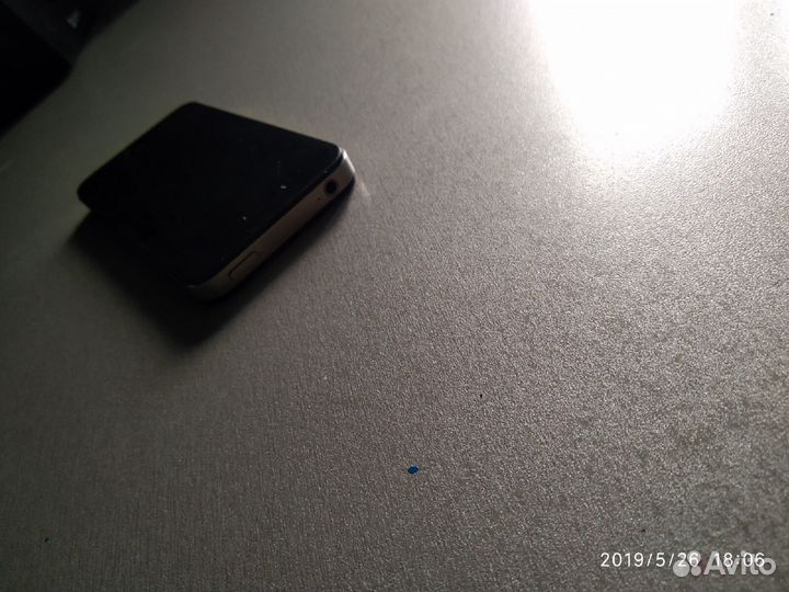 iPhone 4S, 32 ГБ