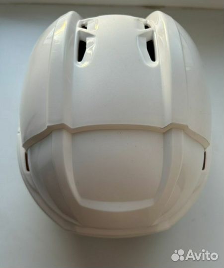 Хоккейный шлем