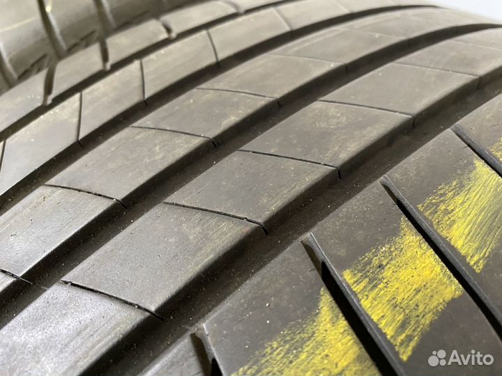 Bridgestone Turanza T005 225/55 R19