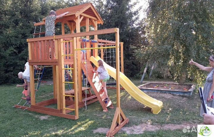 Детская площадка для игры