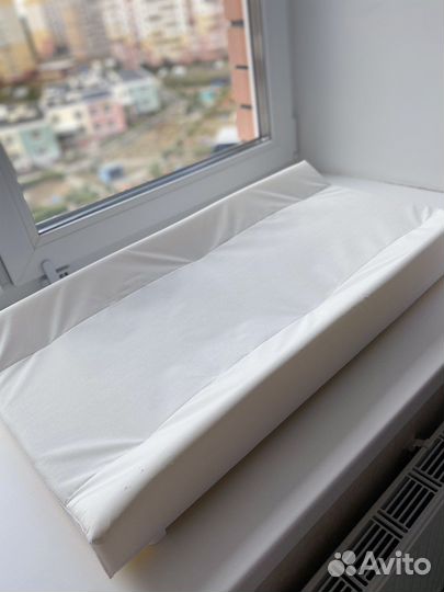 Пеленальная доска на кроватку