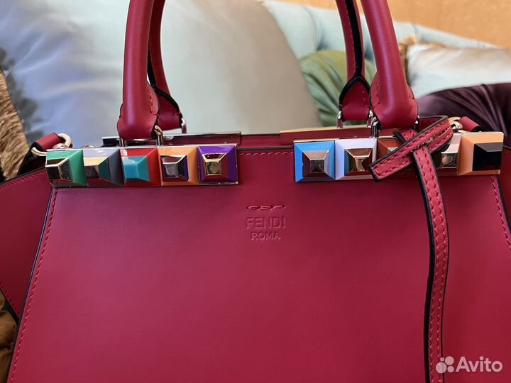 Сумка Fendi красная