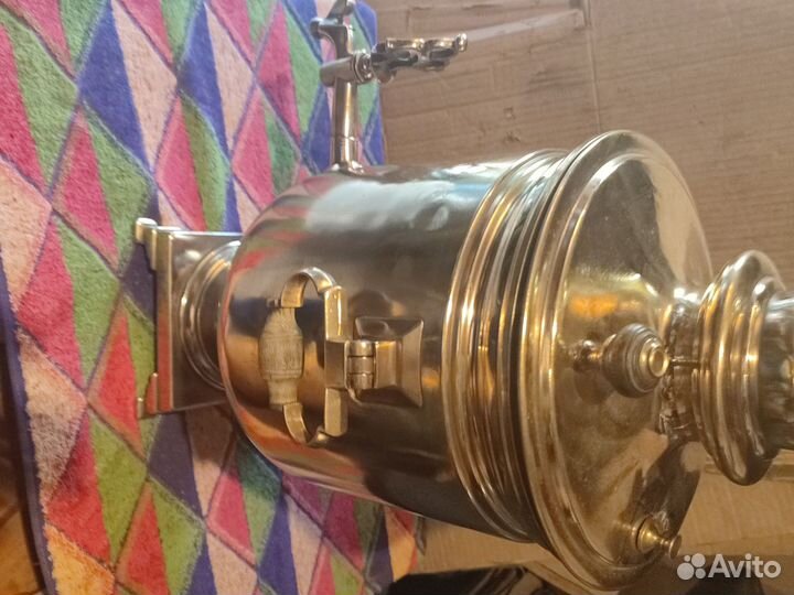 Самовар царских времён Баташова с медалями. 1890г