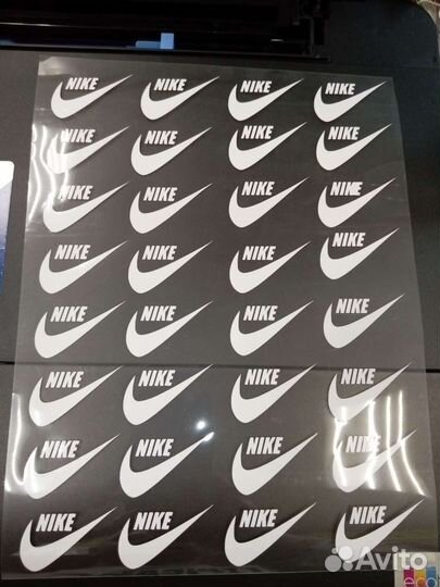 Наклейки на одежду