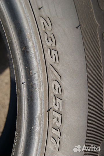 Laufenn I Fit Ice LW 71 235/65 R17