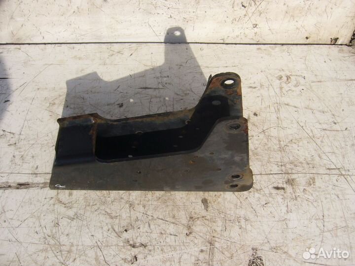 Кронштейн кабины (часть компл.) MAN TGA, TGX