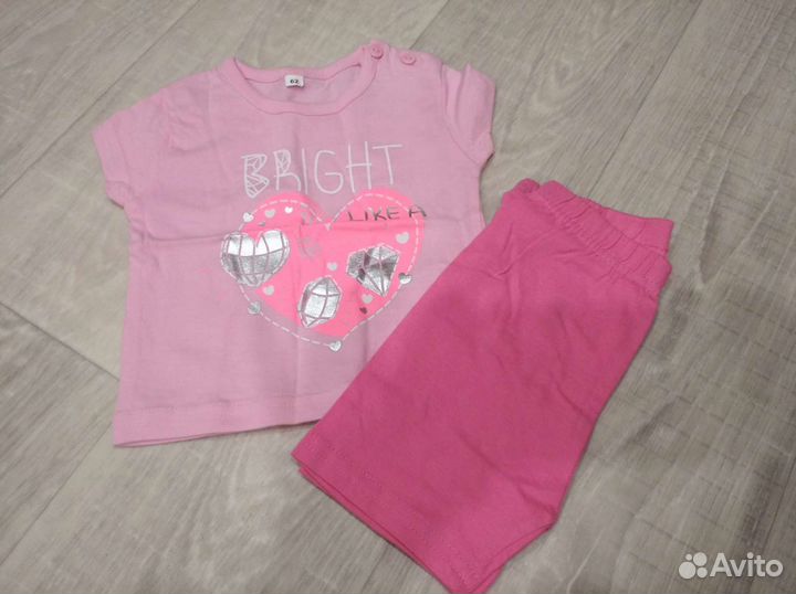 Костюм шорты и футболка р-р 62