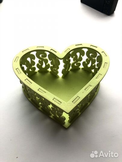 Конфетница деревянная сердце