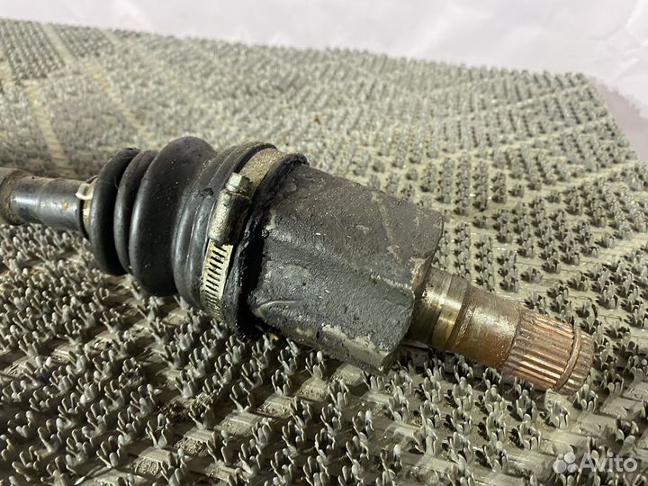 Привод передний левый AT Volkswagen Polo 4D Rapid