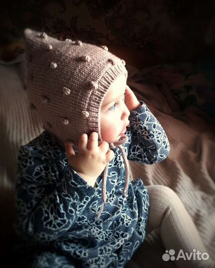 Шапочка из мериноса эльф, эльф с шишечками