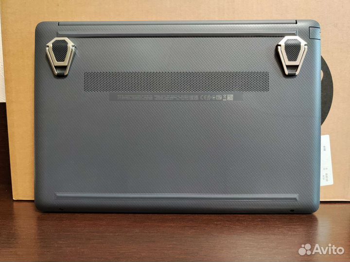 Ноутбук 15,6 HP 255 G8 / Ryzen5 5500U / 16Г / 256Г