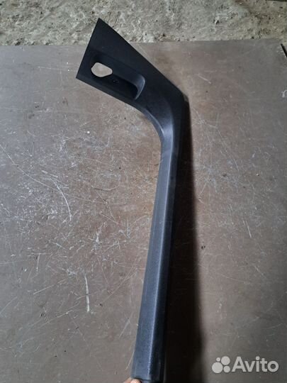 Накладка порога левый Skoda Fabia