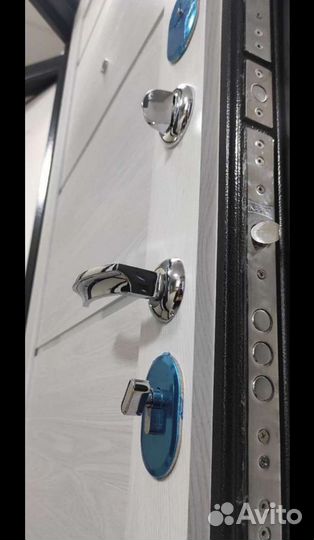 Входные двери со склада