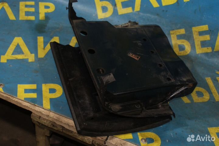 Бардачок Opel omega B