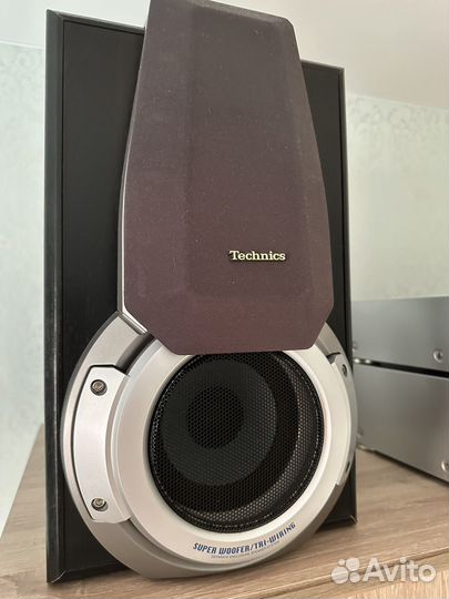 Продам колонки техникс
