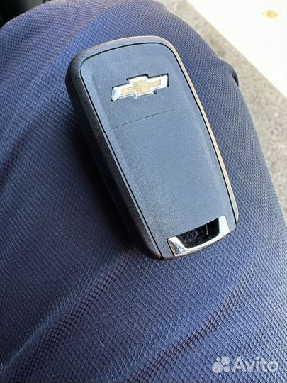 Выкидной ключ-брелок Chevrolet