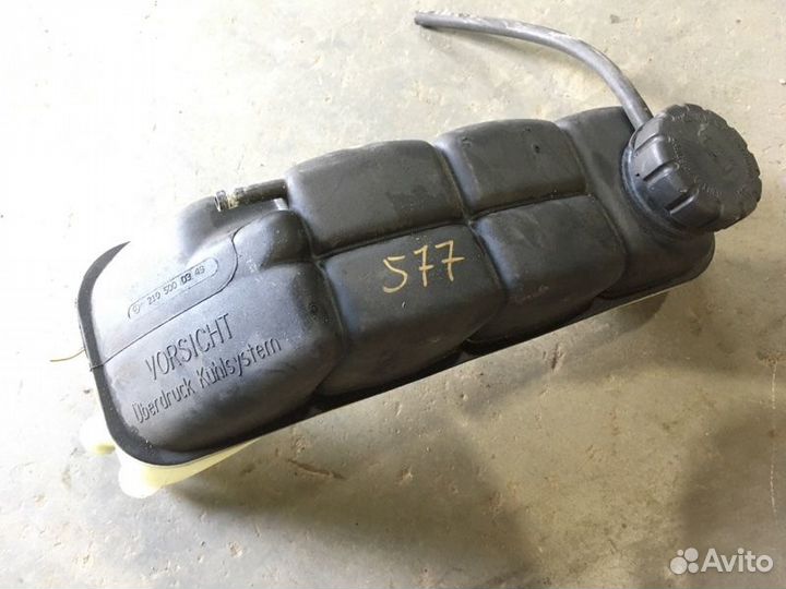 Бачок расширительный Mercedes-Benz E-Class W210