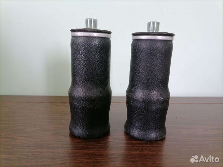 Амортизатор John DeereRE71437