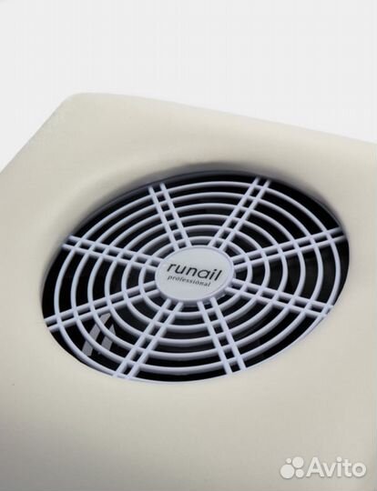 Вытяжка пылесос для маникюра Runail новый