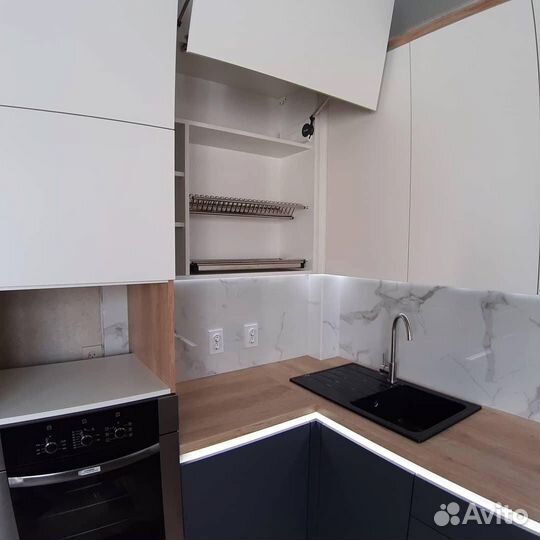 Кухонный гарнитур на заказ. Под ключ