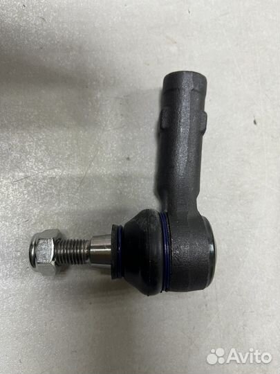 Рулевой наконечник левый VW transporter T4