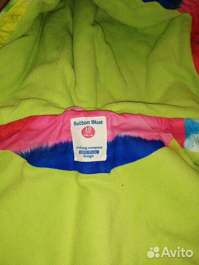 Куртка на девочку 140