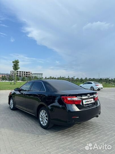 Toyota Camry 2.5 AT, 2013, 210 000 км