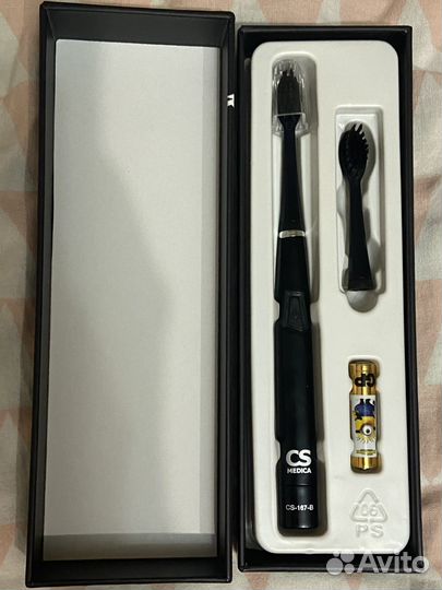 Электрическая зубная щетка новая