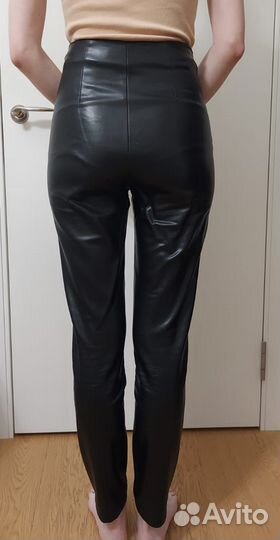 Комбинезон, брюки из искусственной кожи