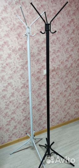 Вешалка напольная