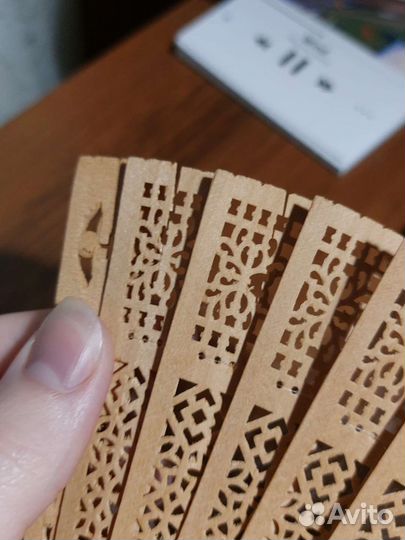 Китайский веер ручной работы