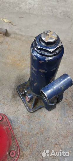 Домкрат гидравлический