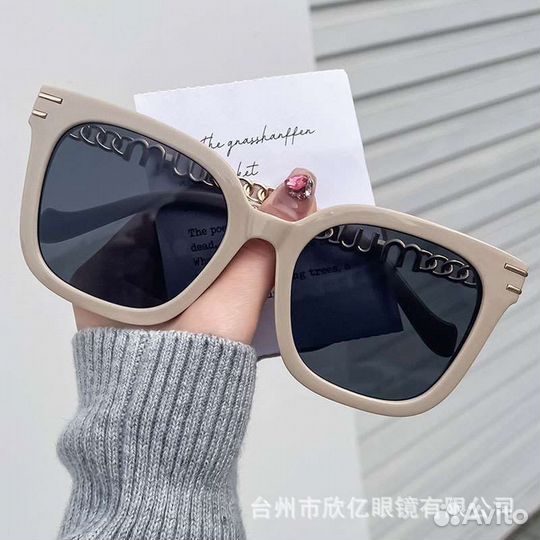 Солнцезащитные очки