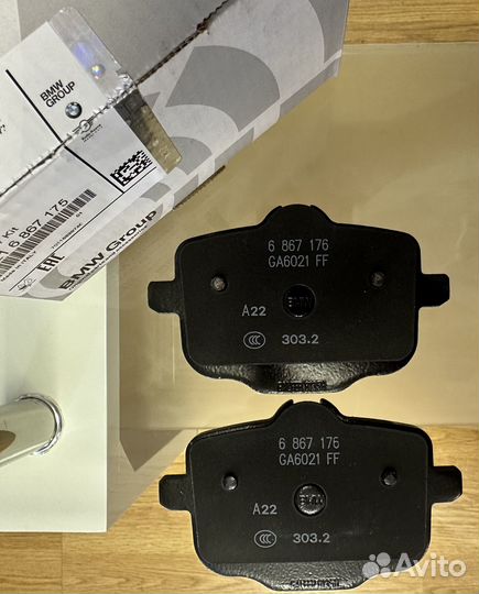 Тормозные колодки задние BMW 5 G30, 34216867175