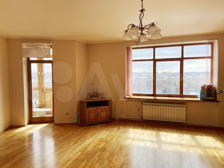 4-к. квартира, 187,8 м², 9/10 эт.