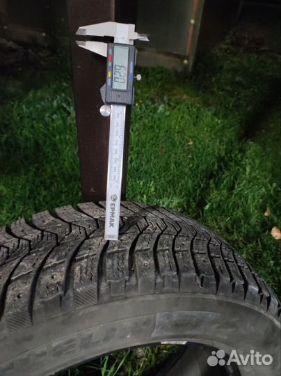 Michelin Latitude X-Ice North 3 215/65 R16