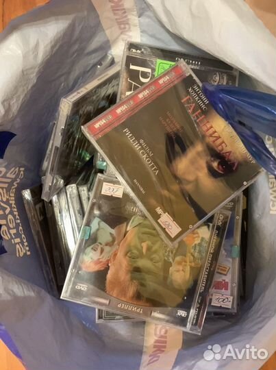 Двд диски с фильмами новые