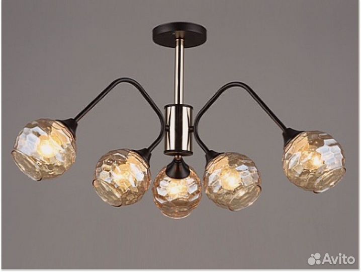 Люстра потолочная на 22кв\м