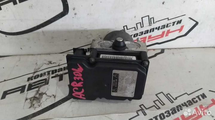 Блок ABS toyota estima tarago ACR30W CLR30 MCR30W