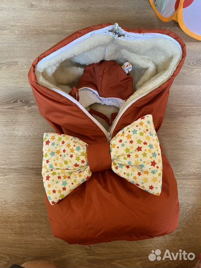 Конверт утепленный для малыша на выписку