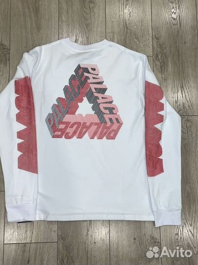 Лонгслив Palace