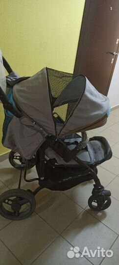 Прогулочная коляска