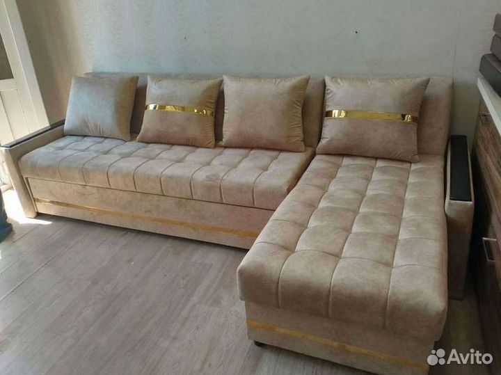 Угловой диван раскладной в наличии не б/у